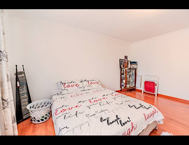 4 BEDROOM HOUSE FOR SALE IN GREENWOOD PARK